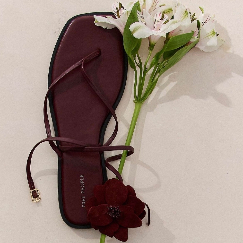 Free People Burgundy Leather Corsica Strappy Flat Sandal Women Size 6.5 NWT NEW
